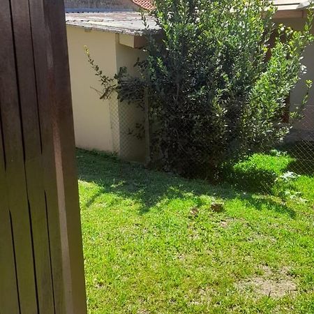 Casa Ampla Com Lareira E Churrasqueira 卡内拉 外观 照片